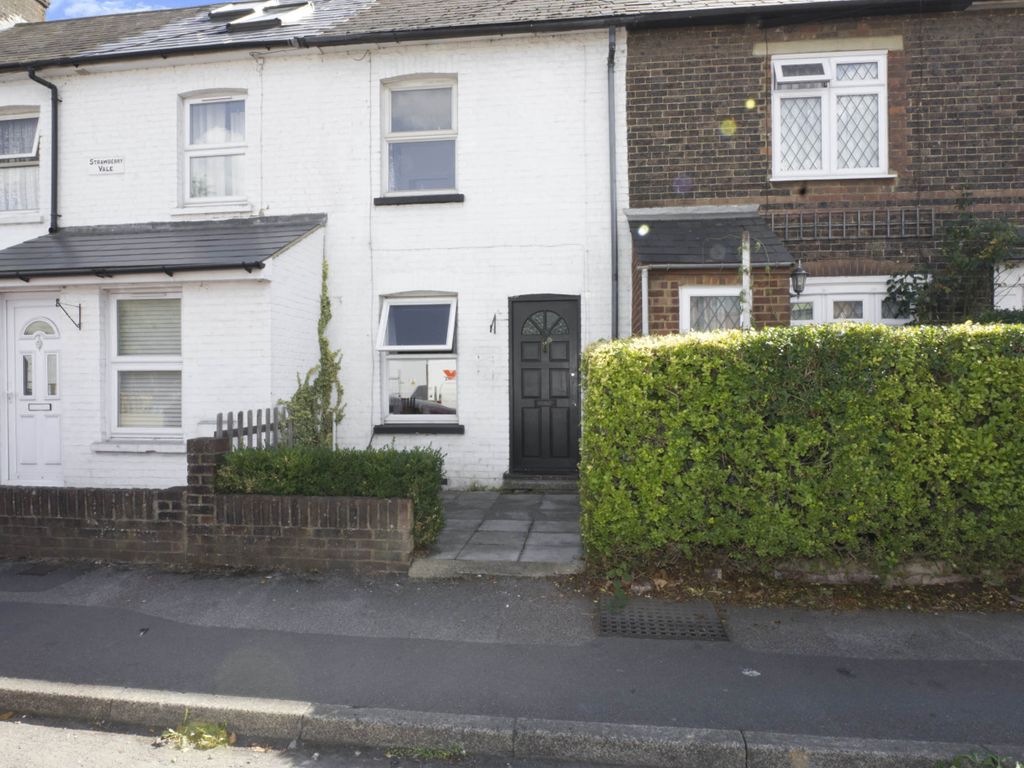 2 bed property for sale in Priory Road, Tonbridge TN9 Zoopla