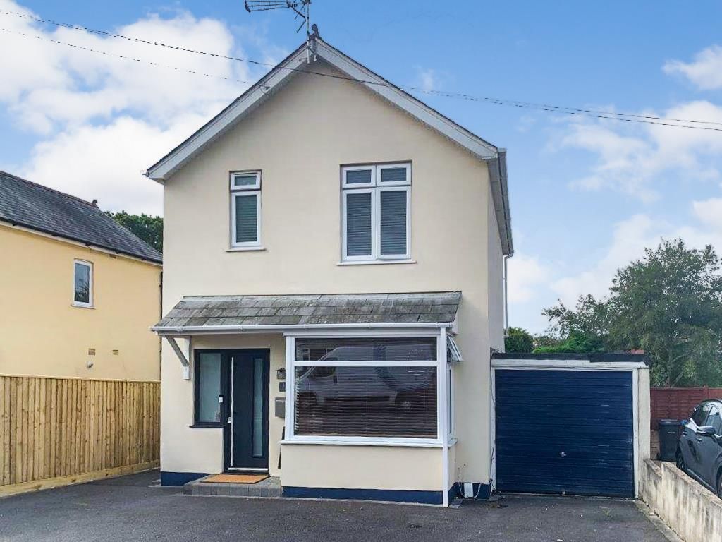 3 bed detached house for sale in Fortescue Road, Parkstone, Poole BH12