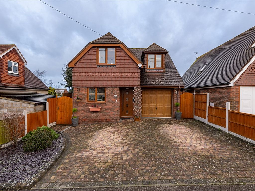 4 bed detached house for sale in Cliff Gardens, Minster On Sea