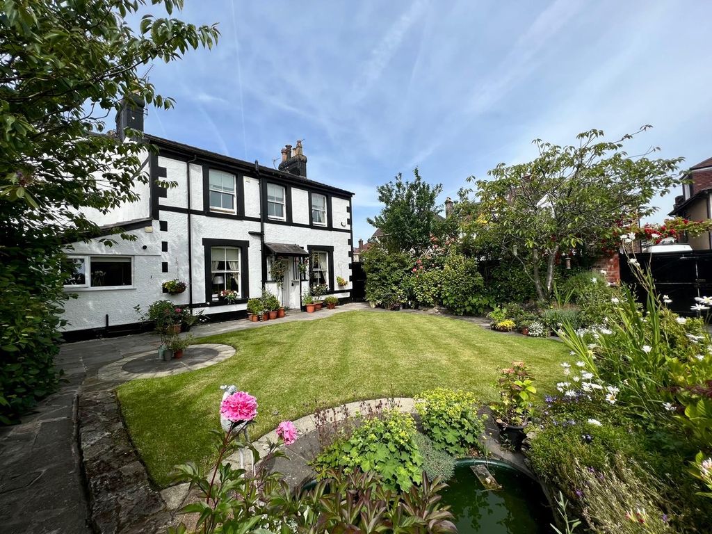 2 bed cottage for sale in Prospect Vale, Wallasey CH45 Zoopla