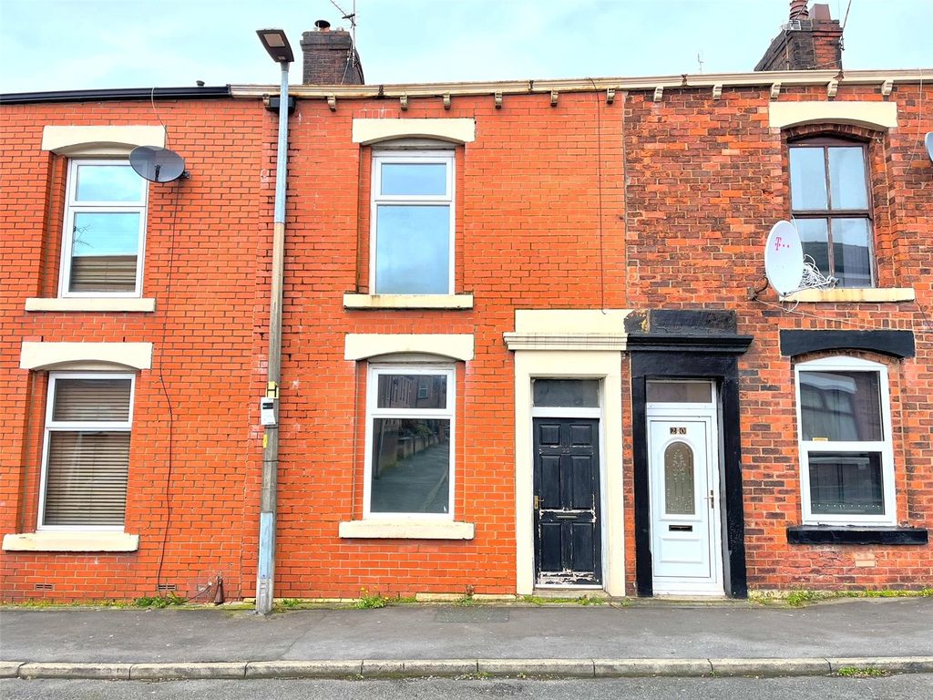 3 bed terraced house for sale in Stephen Street, Blackburn BB2 Zoopla