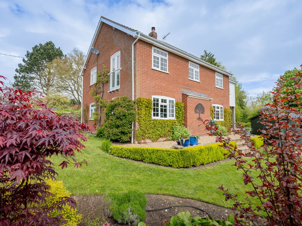 4 bed detached house for sale in Harkers Lane, Swanton Morley, Dereham