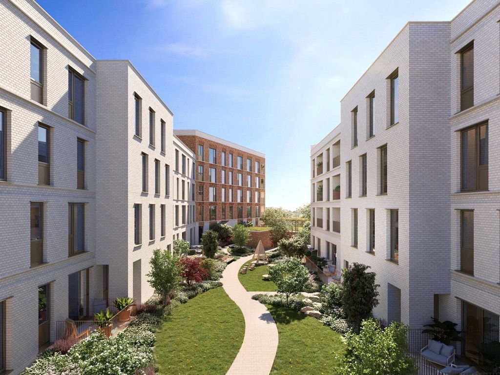 New home, 2 bed flat for sale in Eddington Avenue, Cambridge