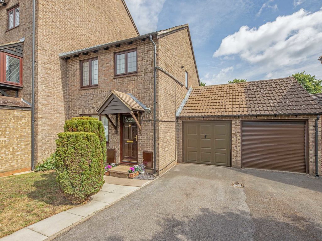 3 bed property for sale in Kings Chase, East Molesey KT8 Zoopla