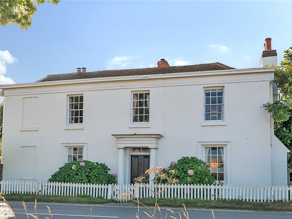 5 bed detached house for sale in Harwich Road, Beaumont, ClactonOnSea