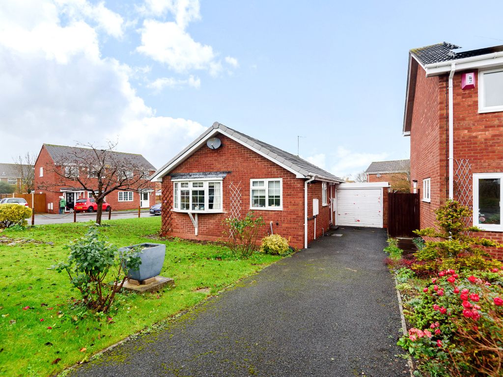 2 bed detached bungalow for sale in Clayhall Road, Droitwich WR9 Zoopla