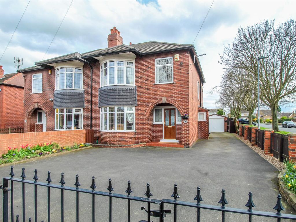 3 bed semidetached house for sale in Horbury Road, Wakefield WF2, £