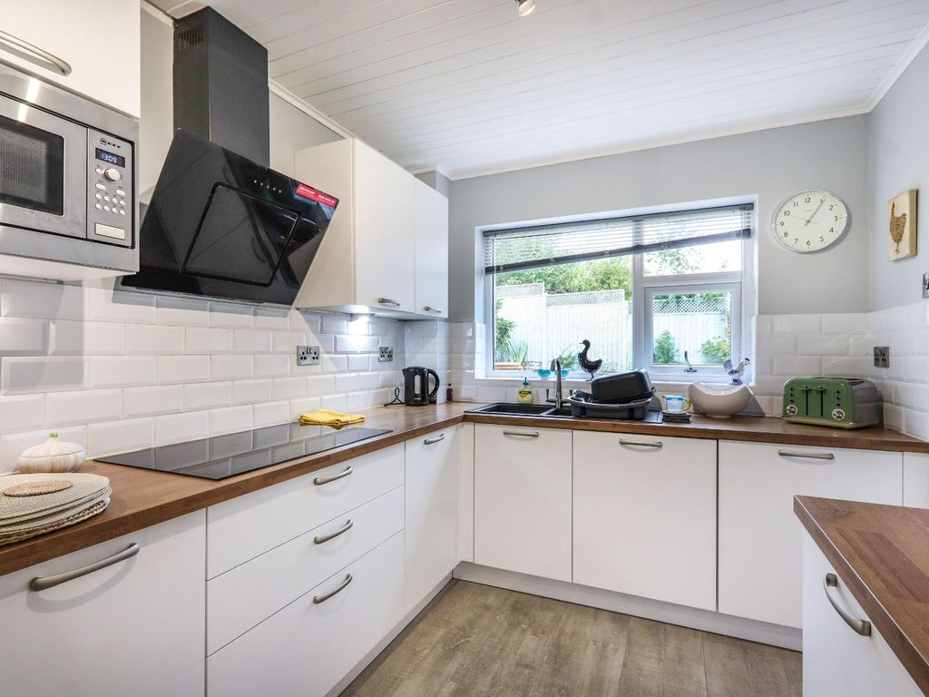 4 bed property for sale in 4, Everard Glade Bradway, Sheffield S17 Zoopla