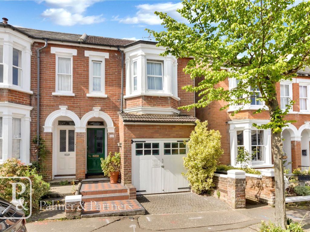 3 bed semidetached house for sale in Constantine Road, Colchester