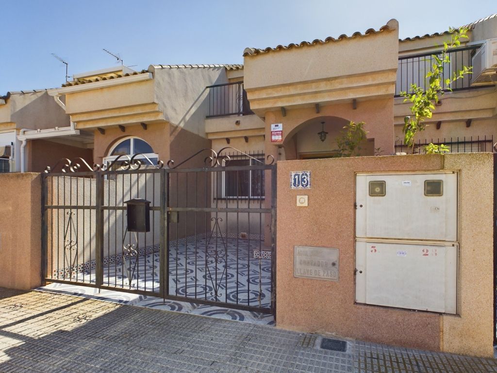 3 bed town house for sale in C. Sta. Isabel, 5, 30710 Los Alcázares
