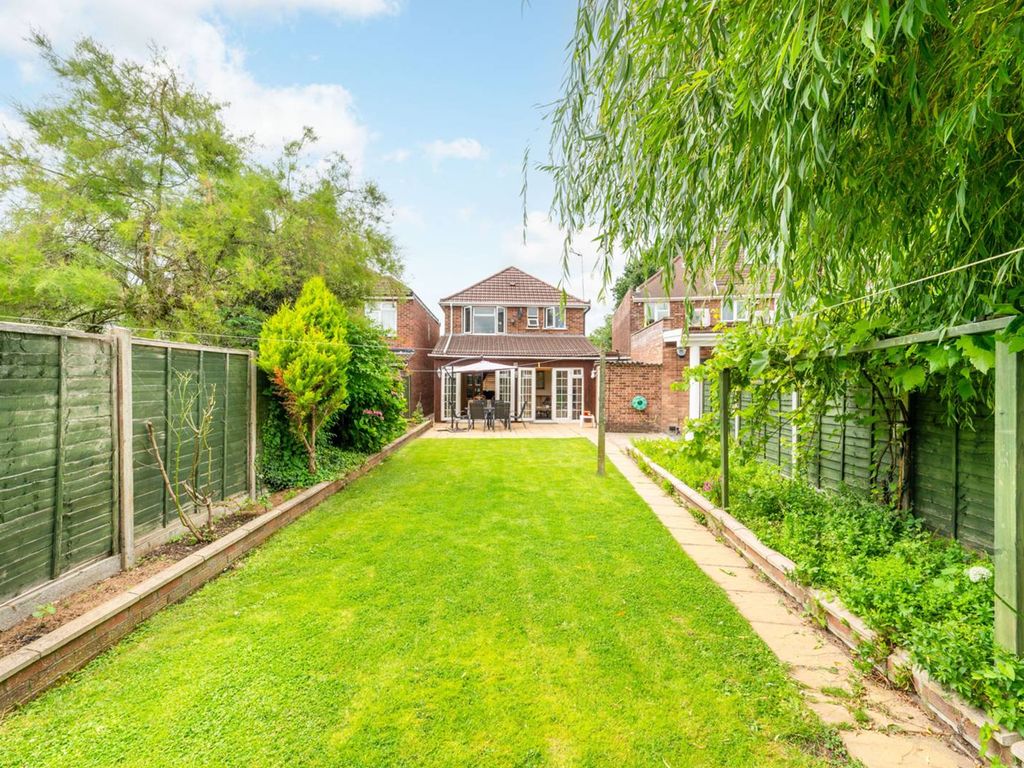 3 bed detached house for sale in Oldfield Lane North, Greenford UB6