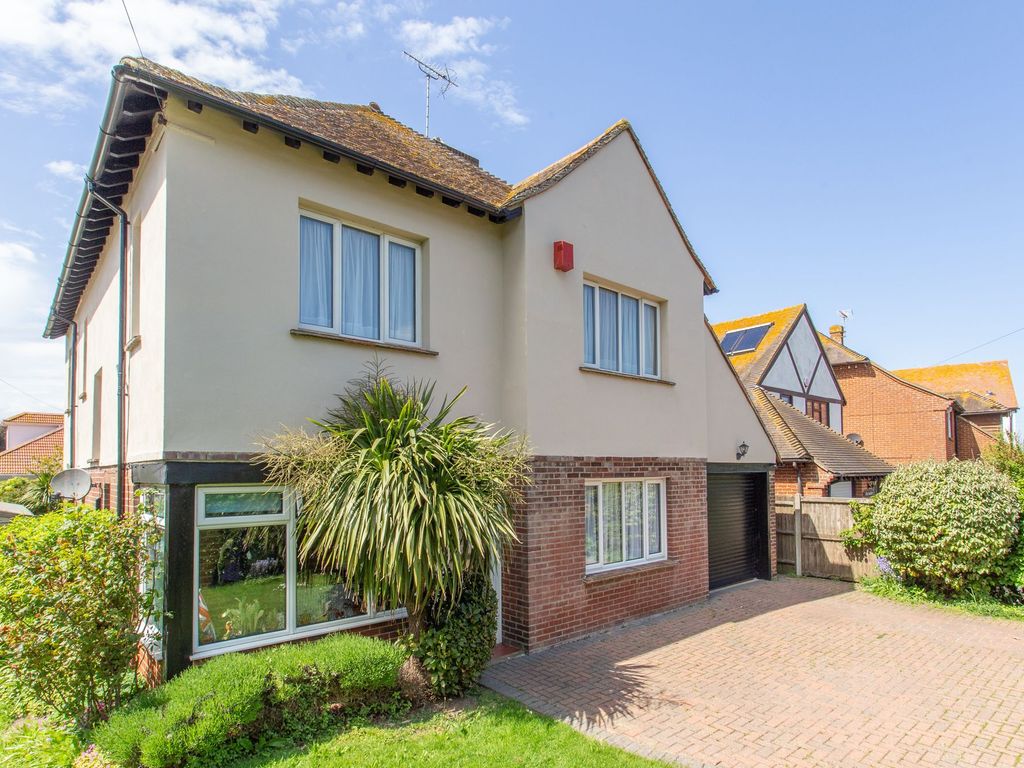 4 bed detached house for sale in Cliff Road, Birchington CT7 Zoopla