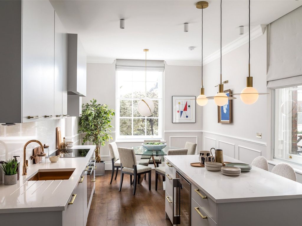 Kensington Court Place, Kensington, London W8  