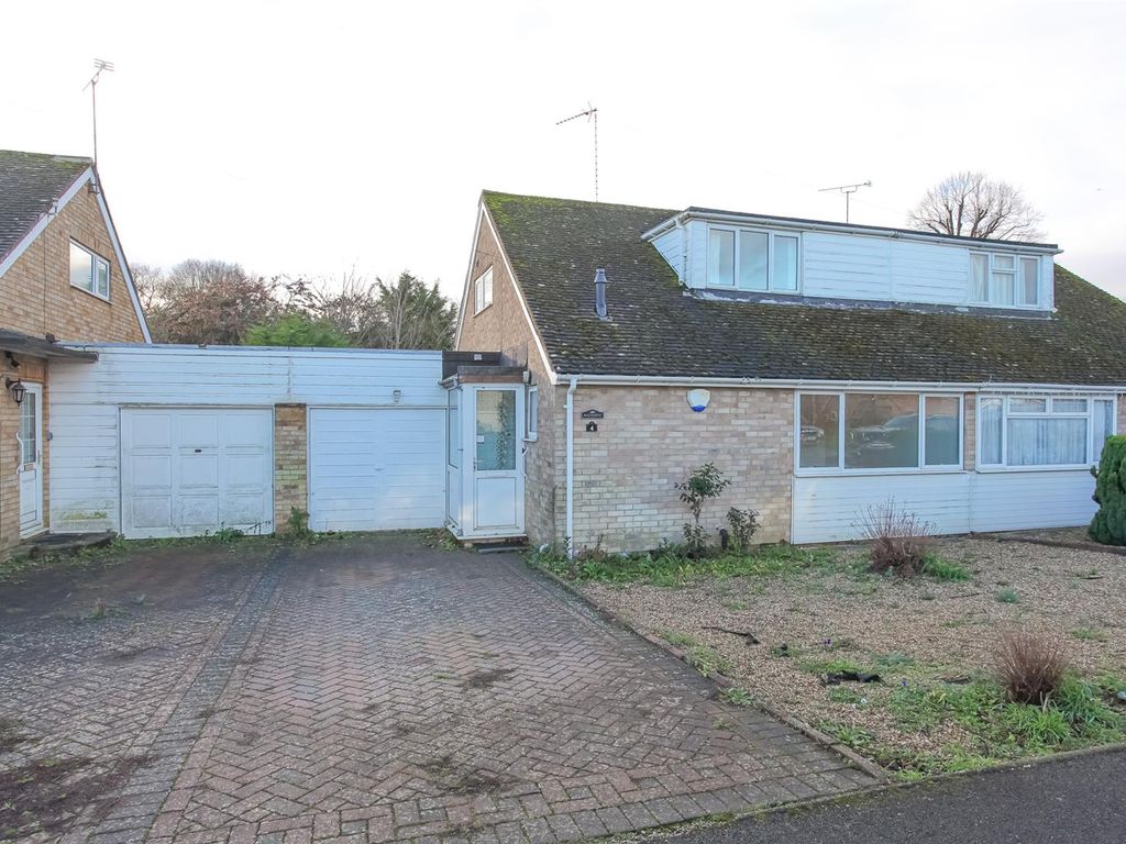 3 bed semidetached bungalow for sale in Freemans Road, Bodicote