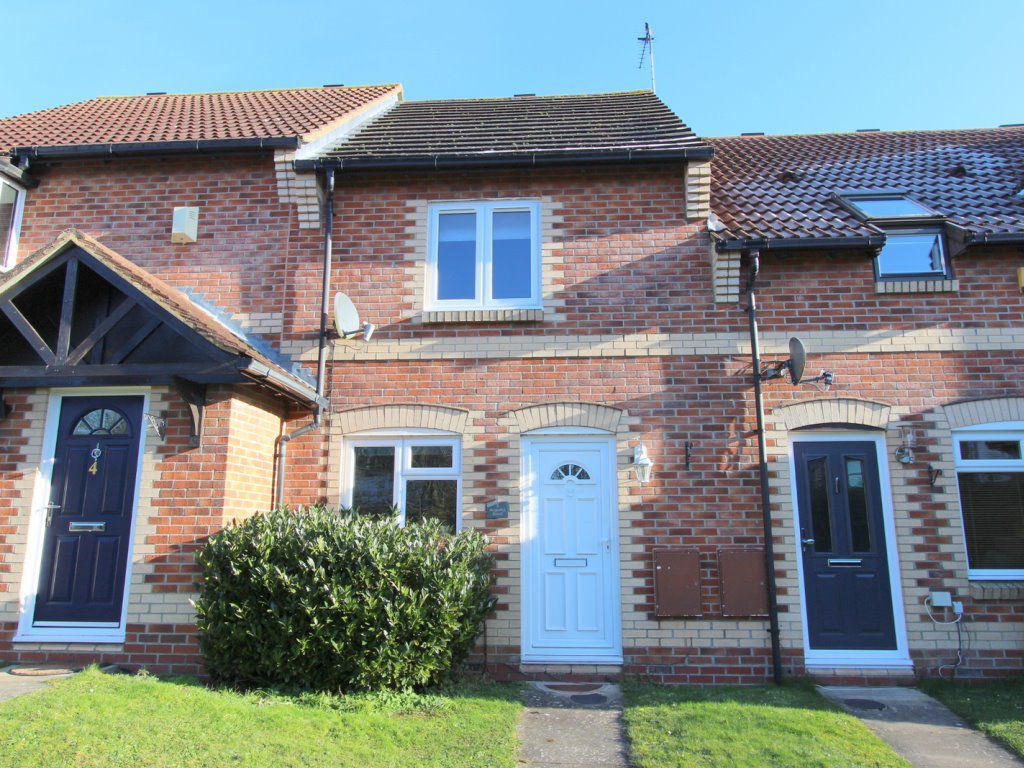 2 bed property to rent in Augustus Road, Hockliffe, Leighton Buzzard