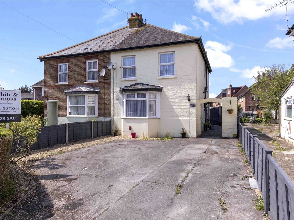 3 bed semidetached house for sale in Westloats Lane, Bognor Regis