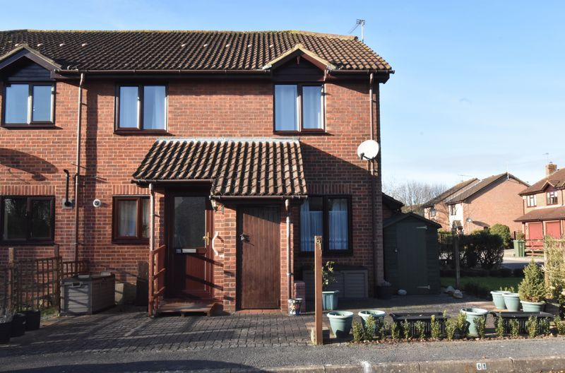 2 bed terraced house for sale in Longstock Close, Chineham, Basingstoke