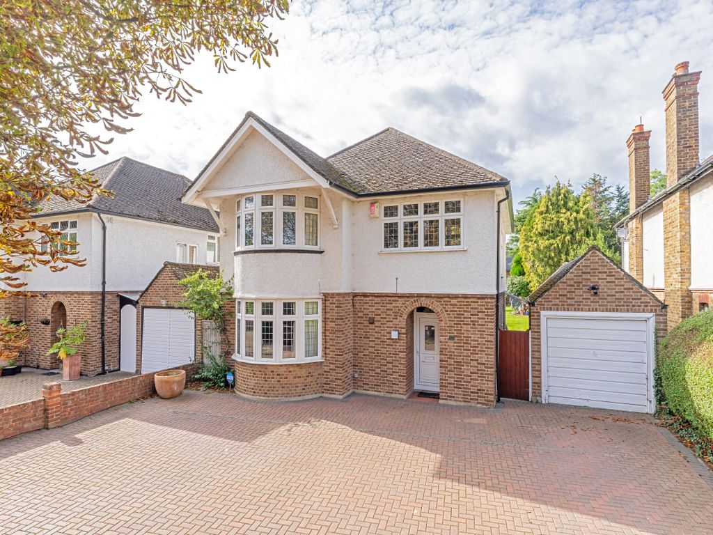 4 bed detached house for sale in The Avenue, Sunbury On Thames TW16, £1,325,000 Zoopla