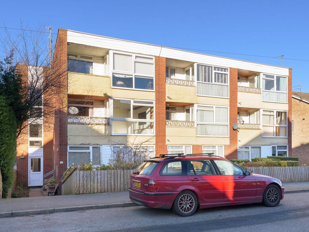 2 bed flat for sale in Harvey Clough Road, Sheffield S8, £135,000 Zoopla