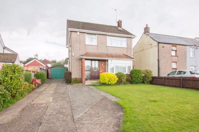 3 bed detached house for sale in Park View, Bassaleg, Newport NP10, £