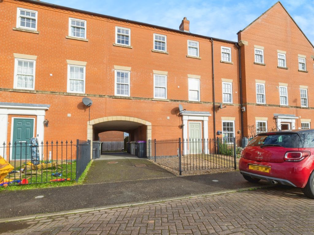 3 bed terraced house for sale in Carpenters Close, Wragby, Market Rasen