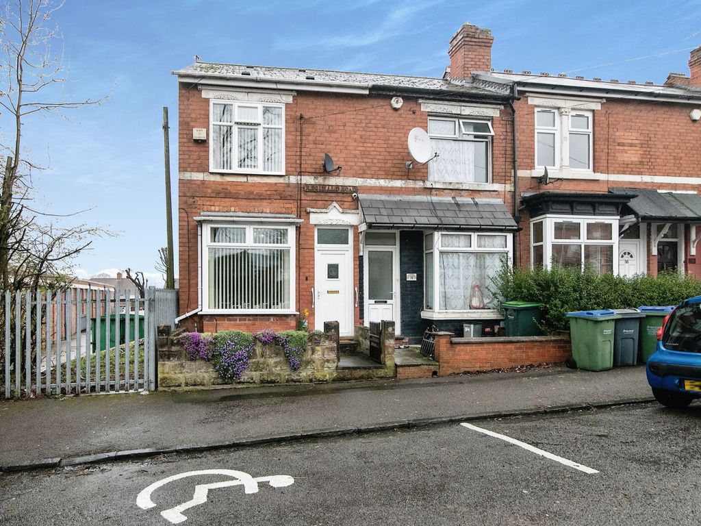 3 bed end terrace house for sale in Reginald Road, Smethwick B67 Zoopla