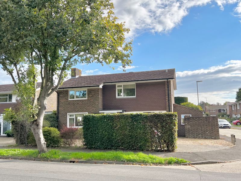 4 bed detached house for sale in Roman Way, Fishbourne, Chichester PO19, £575,000 Zoopla