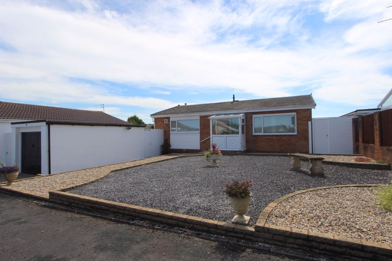2 bed detached bungalow for sale in Berwyn Gardens, Penrhyn Bay