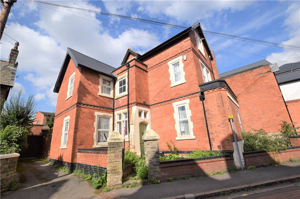 6 bed semidetached house for sale in Beech Avenue, New Basford