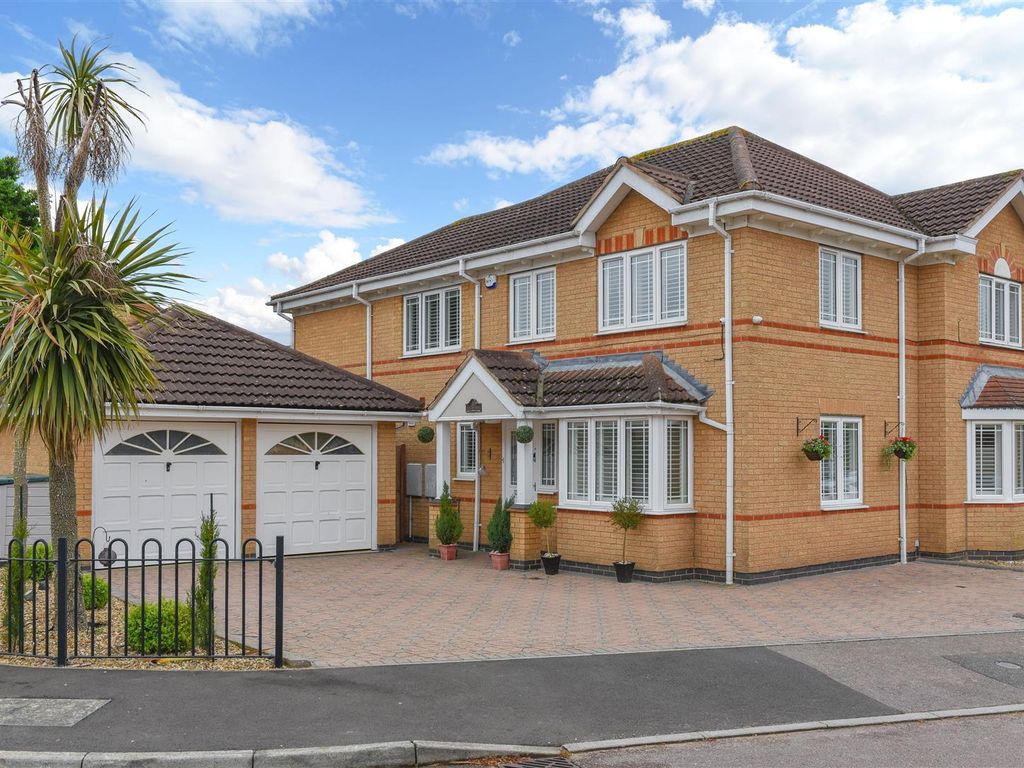 4 bed detached house for sale in Mortons Bush, Wootton Fields