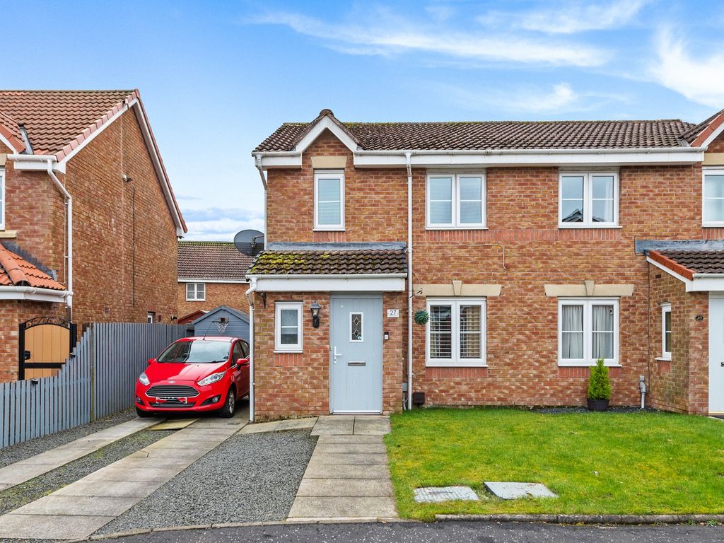 3 bed semidetached house for sale in Cricketfield Place, Armadale