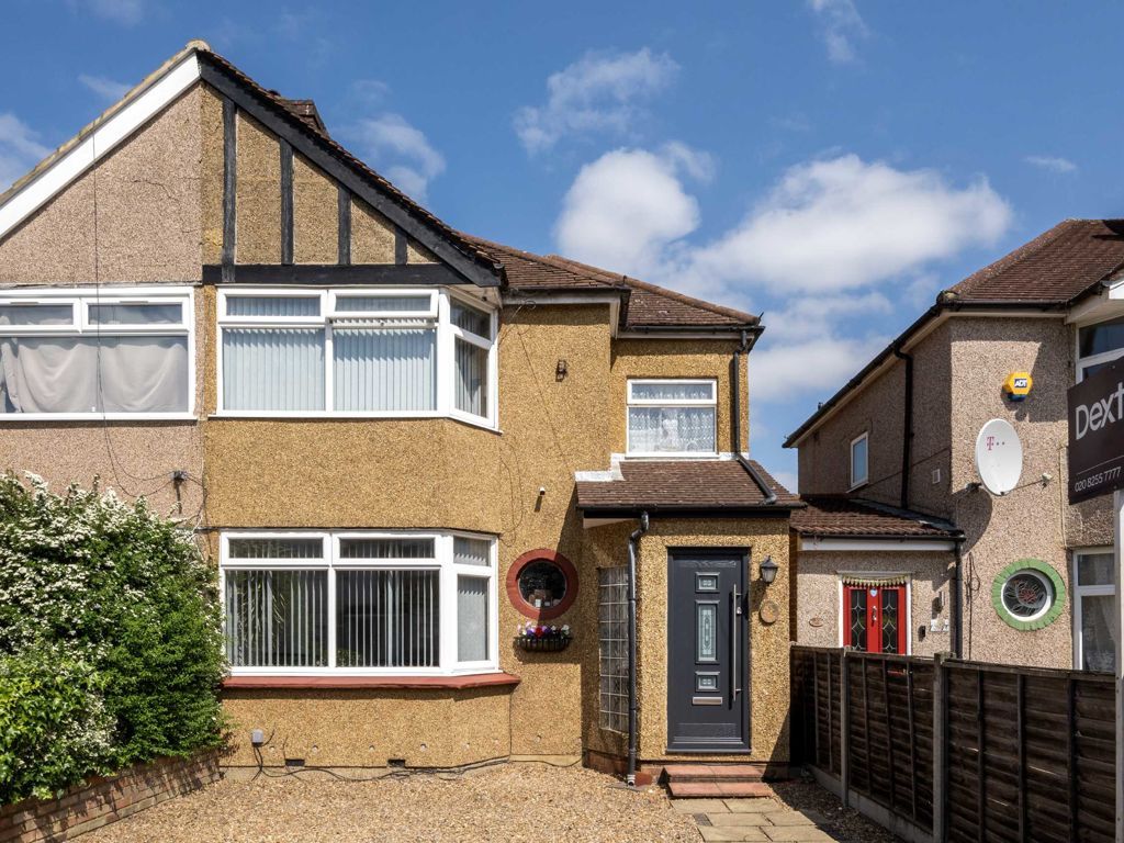 3 bed property for sale in Fernside Avenue, Feltham TW13 Zoopla