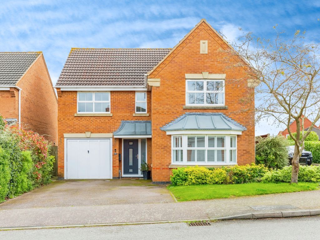 4 bed detached house for sale in Charlbury Close, Wellingborough NN8, £