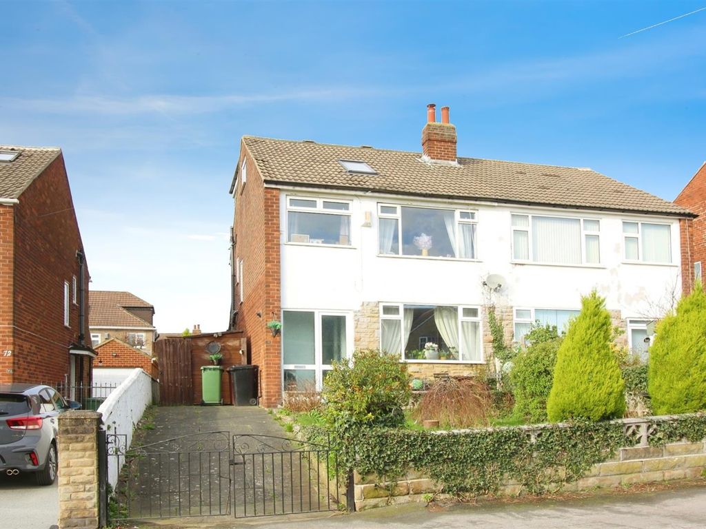 4 bed semidetached house for sale in New Templegate, Leeds LS15, £
