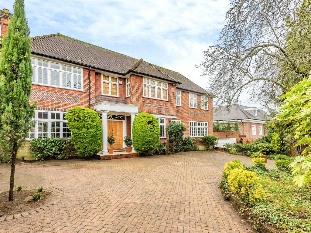 Grange Avenue, Totteridge N20  