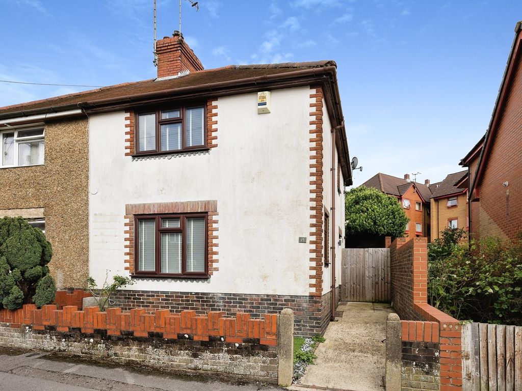 2 bed semidetached house for sale in Kents Road, Haywards Heath RH16