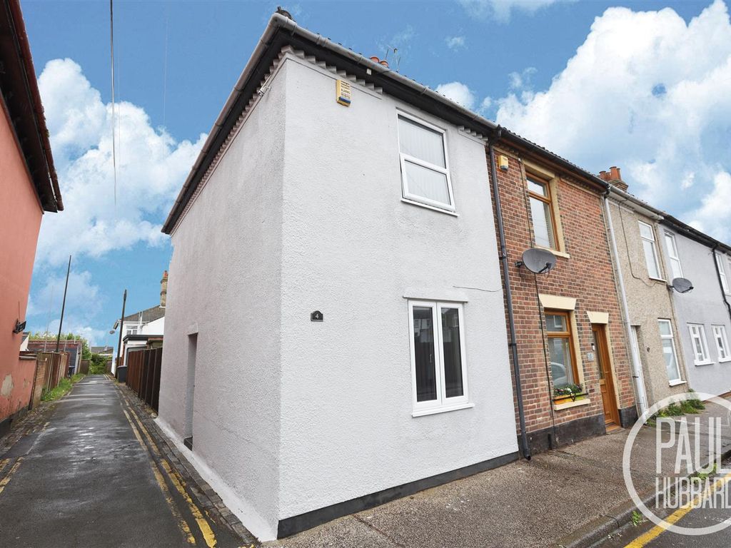 2 bed end terrace house for sale in St. Johns Road, Lowestoft NR33 Zoopla