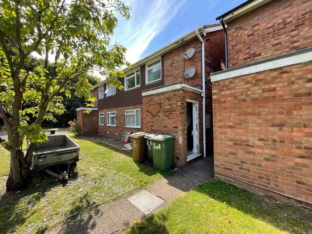 2 bed to rent in Brunslow Close, Willenhall WV13 Zoopla