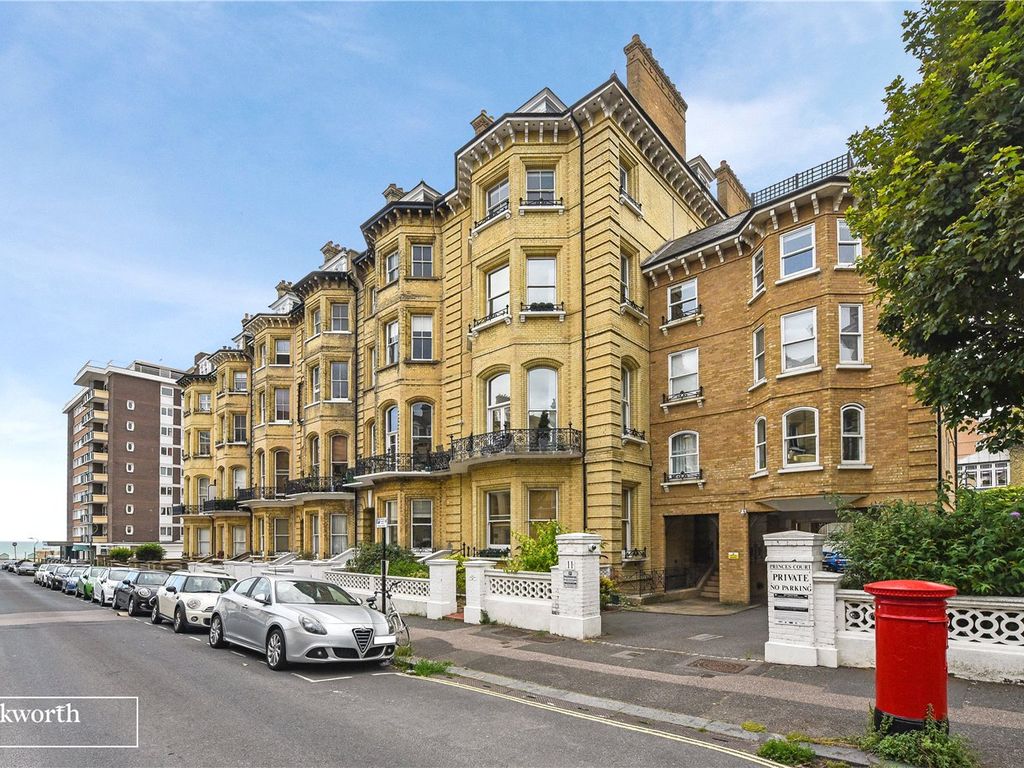 3 bed flat for sale in First Avenue, Hove, East Sussex BN3 Zoopla