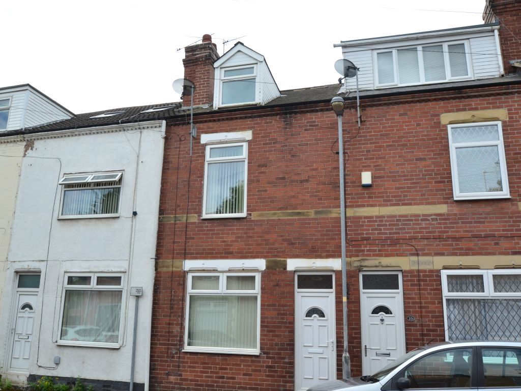 2 bed terraced house for sale in Edna Street, South Elmsall, Pontefract WF9, £85,000 Zoopla