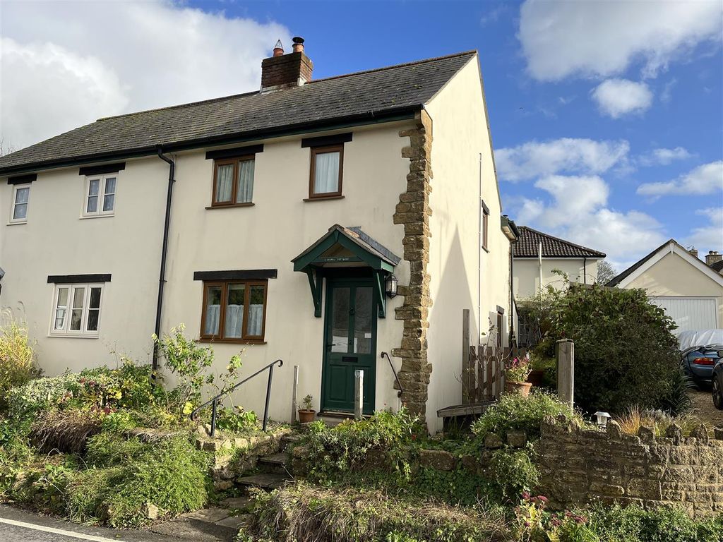 2 bed property to rent in High Street, Broadwindsor, Beaminster DT8, £