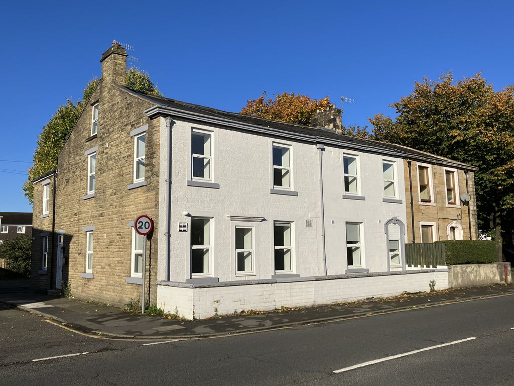 11 bed property for sale in 47 & 49 Todmorden Road, Burnley, Lancashire