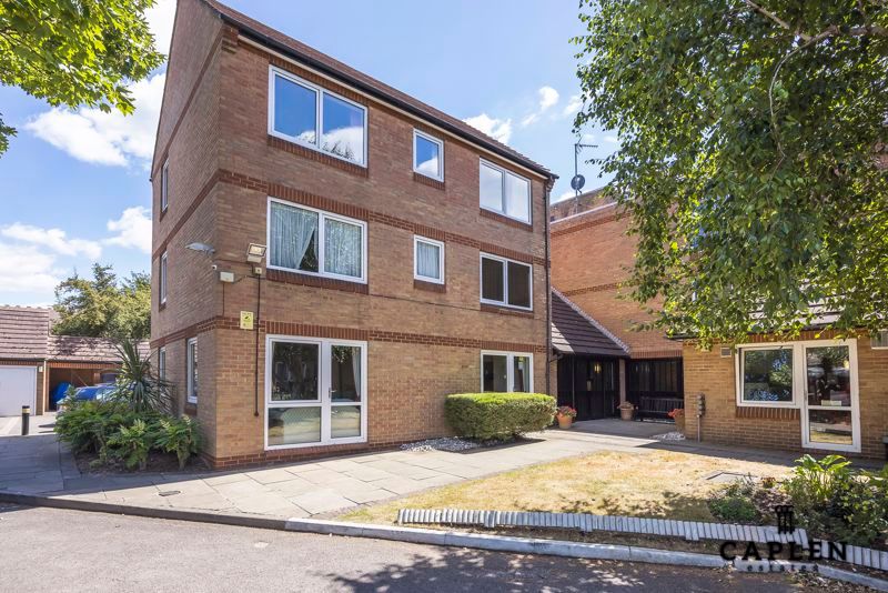 1 bed flat for sale in Beehive Lane, Ilford IG4 Zoopla
