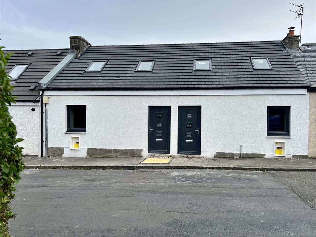 New home, 4 bed terraced house for sale in Street, Stonehouse