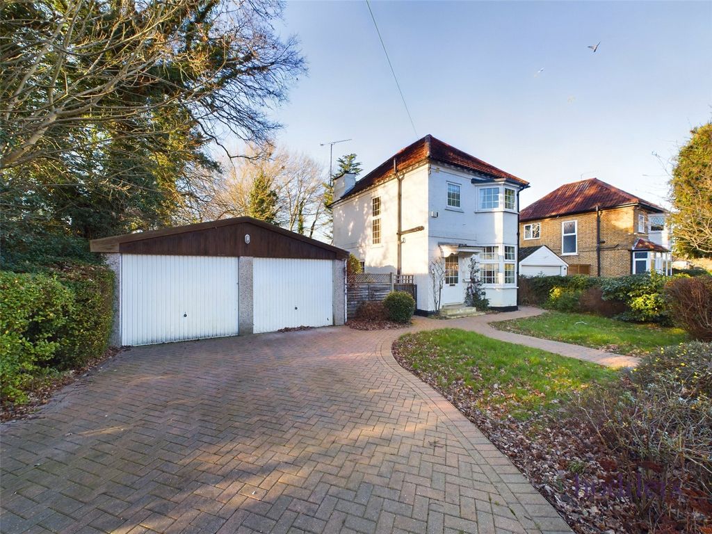 3 bed detached house for sale in Free Prae Road, Chertsey, Surrey KT16