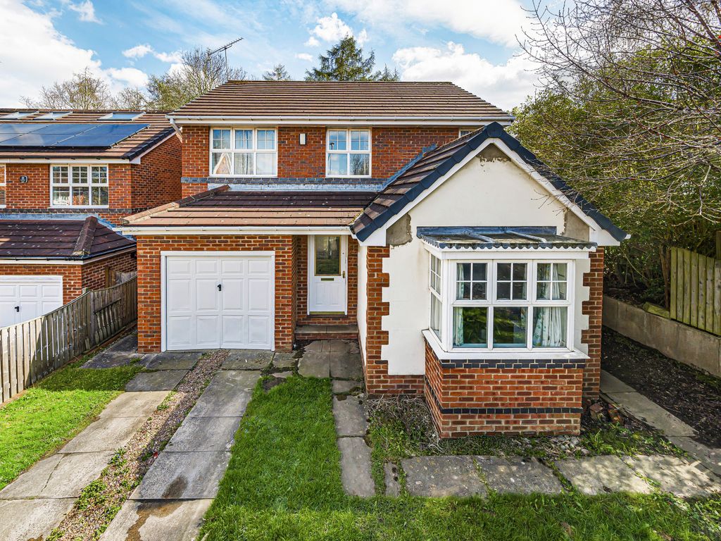 4 bed detached house for sale in Meadow Walk, Chapel Allerton, Leeds