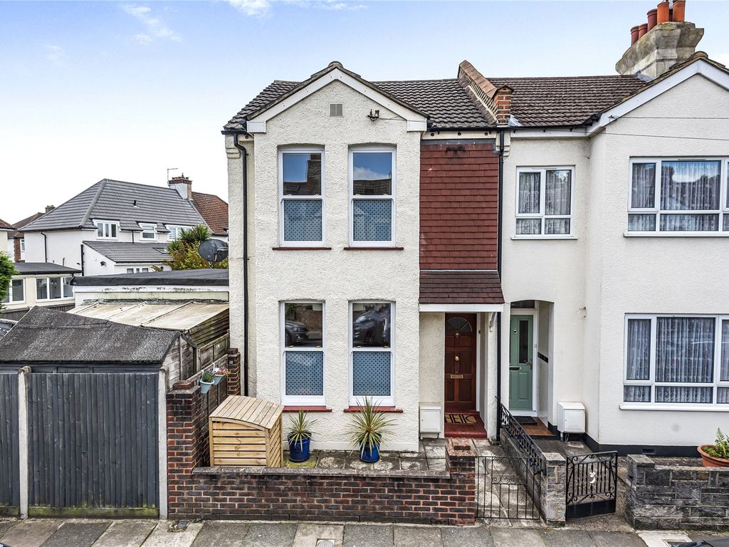 3 bed end terrace house for sale in Godwin Road, Bromley BR2 Zoopla
