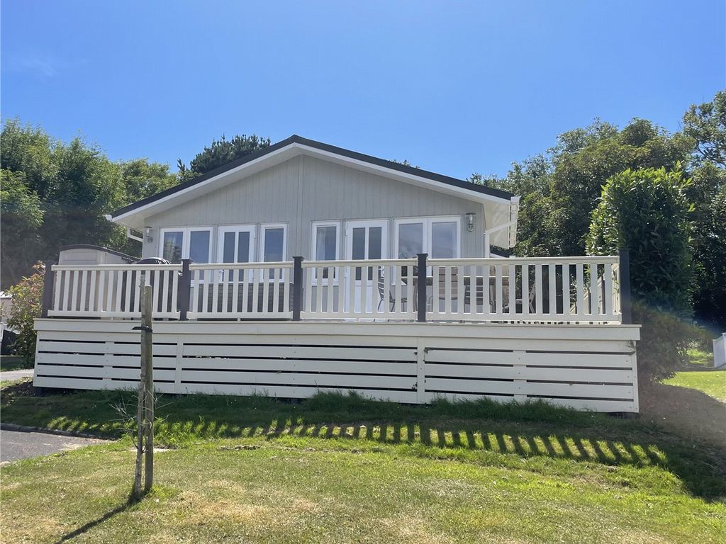 3 bed bungalow for sale in Dane Park, Shorefield Road, Downton