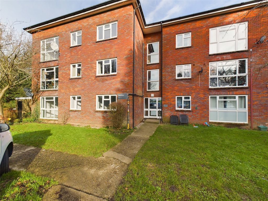 Mead Place, Berry Lane, Rickmansworth, Hertfordshire WD3