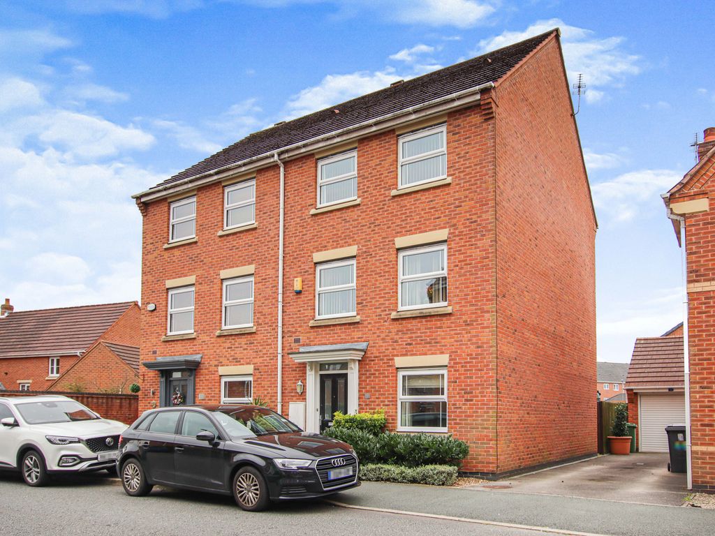 4 bed semidetached house for sale in Arizona Crescent, Warrington WA5